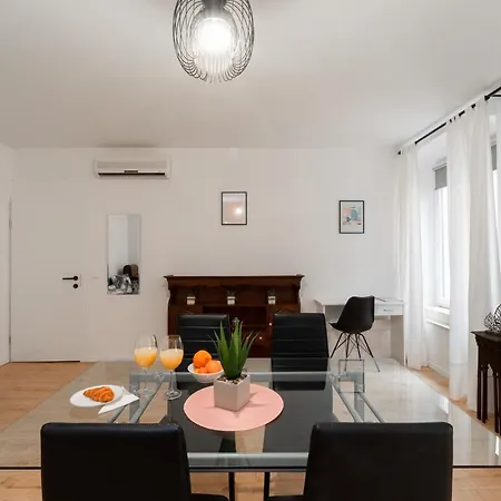Brandesa Apartment